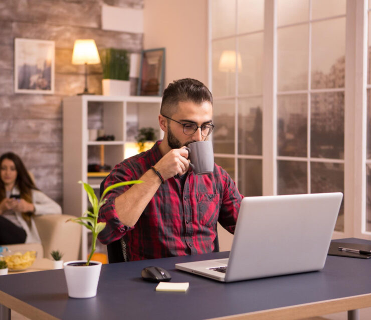 Benefits of Remote Work for Employees and Employers (2025 Guide)